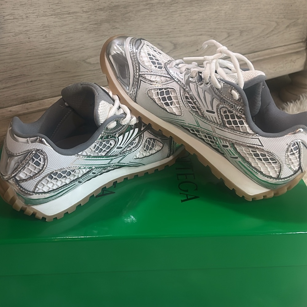Bottega Veneta Orbit Sneaker